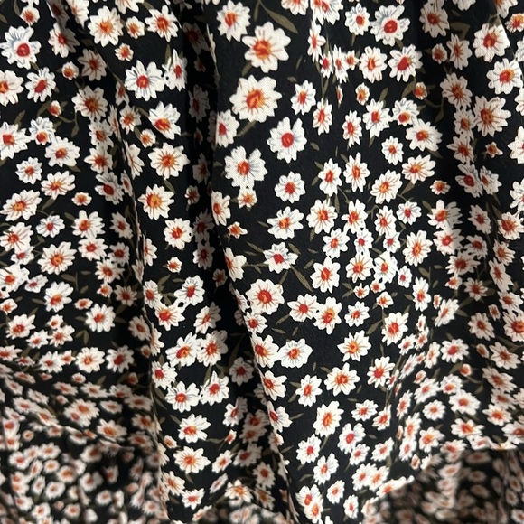 Floral Dress - Picture 4 of 5